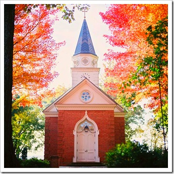 Architectural Digest takes A look at some of the world’s most beautiful contemporary private chapels